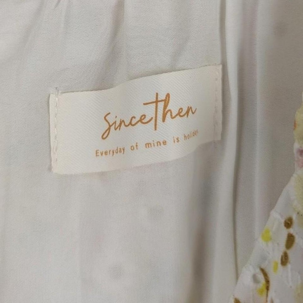 SinceThen NWT Ditsy Floral‎ Puff Sleeve Smocked Mini Dress Medium - Picture 7 of 7